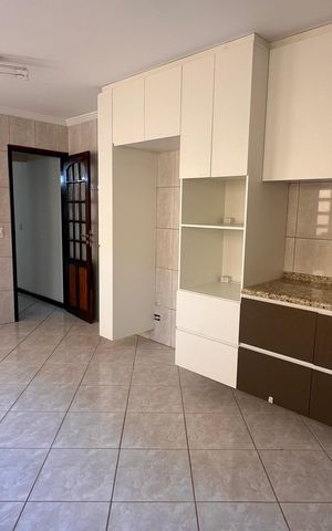 Casa à venda com 124m², 3 quartos e 2 vagas