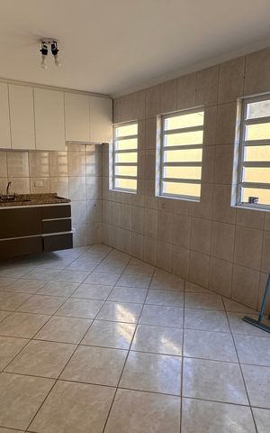 Casa à venda com 124m², 3 quartos e 2 vagas