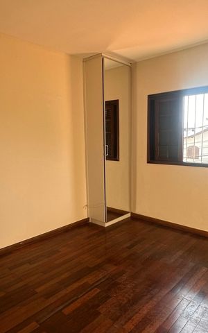 Casa à venda com 124m², 3 quartos e 2 vagas