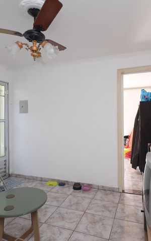 Casa à venda com 250m², 5 quartos e 3 vagasCasa 01 - Sala