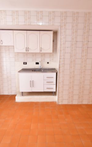 Apartamento para alugar com 75m², 2 quartos e sem vagaCozinha