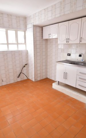 Apartamento para alugar com 75m², 2 quartos e sem vagaCozinha