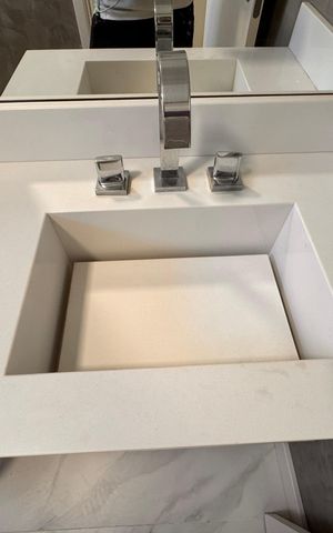 Apartamento à venda com 82m², 2 quartos e 1 vaga Apartamento à venda com 82m², 2 quartos e 1 vagaSuíte - Banheiro