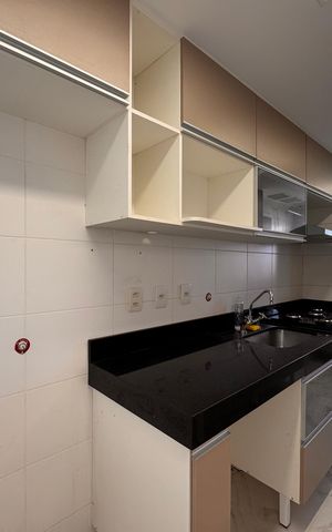 Apartamento à venda com 82m², 2 quartos e 1 vaga Apartamento à venda com 82m², 2 quartos e 1 vagaCozinha e Área de Serviço