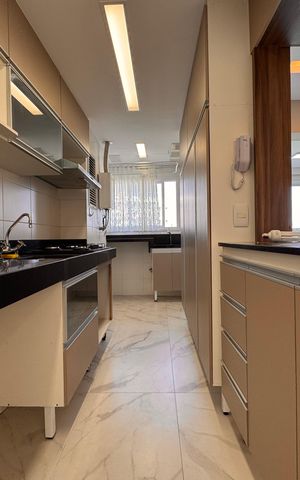 Apartamento à venda com 82m², 2 quartos e 1 vaga Apartamento à venda com 82m², 2 quartos e 1 vagaCozinha e Área de Serviço