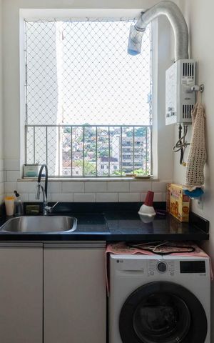 Apartamento à venda com 77m², 2 quartos e 1 vagaÁrea de Serviço