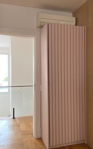 Casa à venda com 600m², 4 quartos e 8 vagas Casa à venda com 600m², 4 quartos e 8 vagasSuíte 1