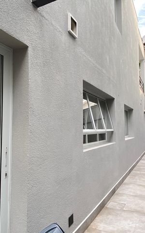Casa à venda com 600m², 4 quartos e 8 vagas Casa à venda com 600m², 4 quartos e 8 vagasÁrea externa