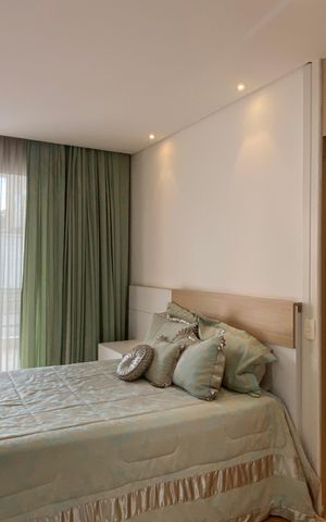 Casa à venda com 600m², 4 quartos e 8 vagas Casa à venda com 600m², 4 quartos e 8 vagasSuíte 2