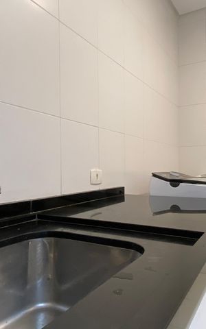 Casa à venda com 600m², 4 quartos e 8 vagas Casa à venda com 600m², 4 quartos e 8 vagasÁrea de Serviço