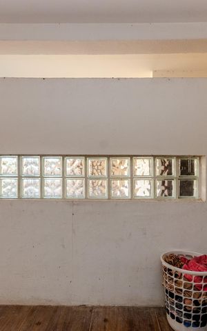 Casa à venda com 381m², 5 quartos e 4 vagas Casa à venda com 381m², 5 quartos e 4 vagasÁrea de serviço - Casa 2