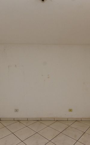 Casa à venda com 381m², 5 quartos e 4 vagas Casa à venda com 381m², 5 quartos e 4 vagasQuarto - Casa 2