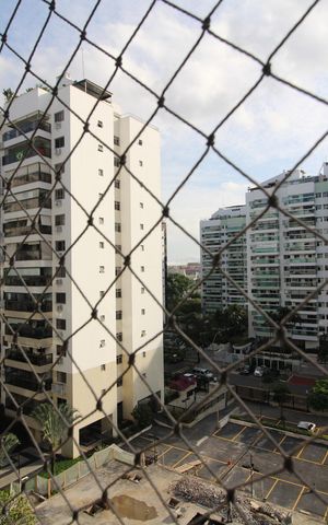 Apartamento à venda com 73m², 2 quartos e 1 vagaSala - Vista