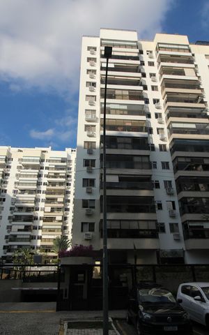 Apartamento à venda com 73m², 2 quartos e 1 vagaFachada