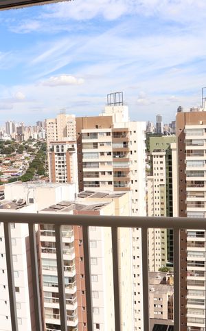 Apartamento à venda com 118m², 2 quartos e 2 vagasVista da Sacada