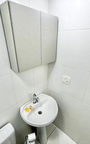 Studio para alugar com 20m², 1 quarto e sem vaga Studio para alugar com 20m², 1 quarto e sem vagaBanheiro