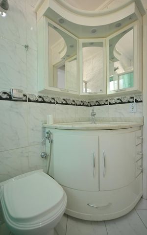 Casa à venda com 236m², 5 quartos e 2 vagasBanheiro da  Suíte 