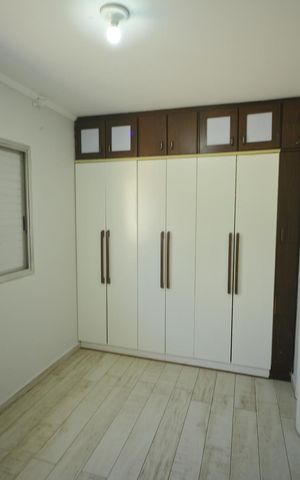Casa à venda com 236m², 5 quartos e 2 vagasQuarto 2 