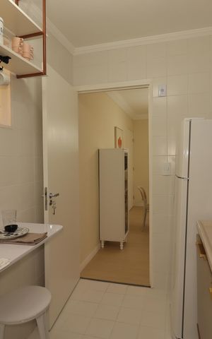Apartamento à venda com 54m², 2 quartos e 1 vagaCozinha