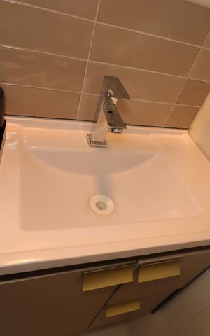 Apartamento à venda com 54m², 2 quartos e 1 vagaBanheiro - Pia