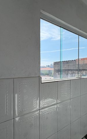 Casa à venda com 170m², 3 quartos e 1 vaga Casa à venda com 170m², 3 quartos e 1 vagaÁrea de Serviço/ Varanda - Casa 1