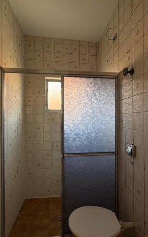 Casa à venda com 170m², 3 quartos e 1 vaga Casa à venda com 170m², 3 quartos e 1 vagaBanheiro - Casa 1