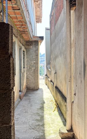 Casa à venda com 170m², 3 quartos e 1 vaga Casa à venda com 170m², 3 quartos e 1 vagaÁrea comum