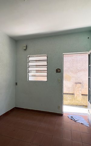 Casa à venda com 170m², 3 quartos e 1 vaga Casa à venda com 170m², 3 quartos e 1 vagaSala - Casa 2