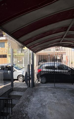 Casa à venda com 170m², 3 quartos e 1 vaga Casa à venda com 170m², 3 quartos e 1 vagaGaragem