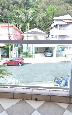 Casa de condomínio à venda com 239m², 4 quartos e sem vagaSacada da Suíte 3