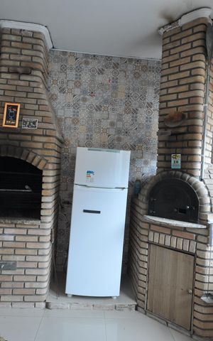 Casa de condomínio à venda com 239m², 4 quartos e sem vagaChurrasqueira e forno