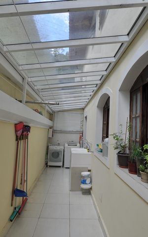 Casa de condomínio à venda com 239m², 4 quartos e sem vagaÁrea de Serviço