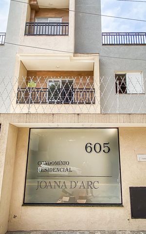 Apartamento para alugar com 43m², 2 quartos e 1 vaga Apartamento para alugar com 43m², 2 quartos e 1 vagaFachada