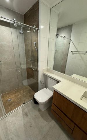 Apartamento à venda com 94m², 2 quartos e 2 vagas Apartamento à venda com 94m², 2 quartos e 2 vagasBanheiro