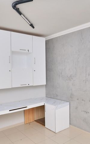 Casa à venda com 360m², 4 quartos e 5 vagas Casa à venda com 360m², 4 quartos e 5 vagasQuarto