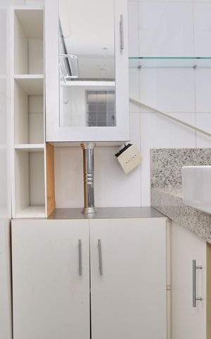 Casa à venda com 360m², 4 quartos e 5 vagas Casa à venda com 360m², 4 quartos e 5 vagasBanheiro da Suíte
