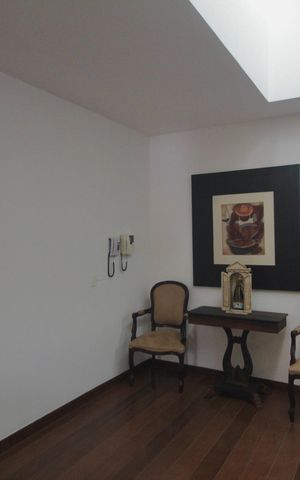 Casa para alugar com 600m², 4 quartos e 4 vagasHall dos Quartos
