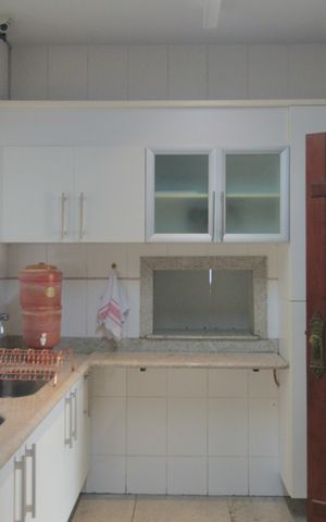 Casa para alugar com 600m², 4 quartos e 4 vagasCozinha