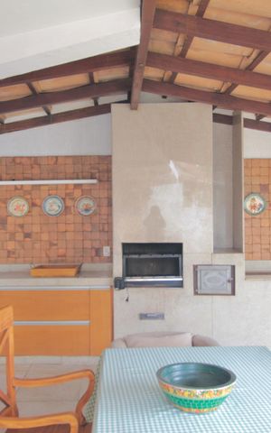 Casa para alugar com 600m², 4 quartos e 4 vagasÁrea Gourmet