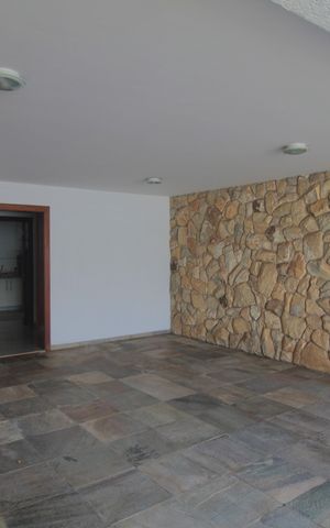 Casa para alugar com 600m², 4 quartos e 4 vagasGaragem