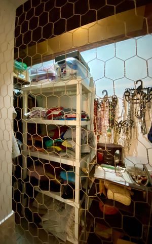 Casa de condomínio à venda com 167m², 3 quartos e 4 vagas Casa de condomínio à venda com 167m², 3 quartos e 4 vagasCloset da Suíte