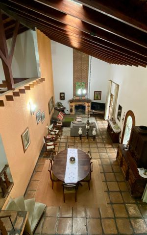 Casa de condomínio à venda com 167m², 3 quartos e 4 vagas Casa de condomínio à venda com 167m², 3 quartos e 4 vagasVista da Sala