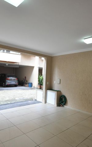 Casa de condomínio à venda com 177m², 3 quartos e 2 vagasGaragem