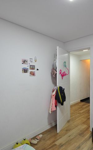 Casa de condomínio à venda com 177m², 3 quartos e 2 vagasQuarto 2