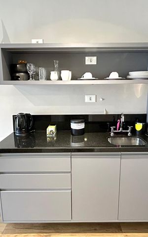 Studio para alugar com 29m², 1 quarto e sem vaga Studio para alugar com 29m², 1 quarto e sem vagaCozinha