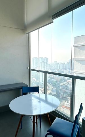 Studio para alugar com 29m², 1 quarto e sem vaga Studio para alugar com 29m², 1 quarto e sem vagaVaranda