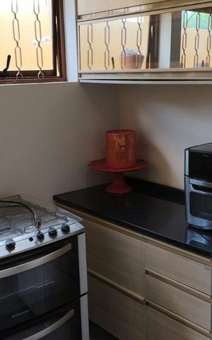 Casa à venda com 183m², 3 quartos e 3 vagas Casa à venda com 183m², 3 quartos e 3 vagasQuarto de Serviço