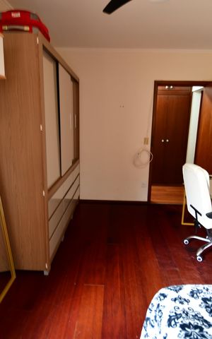 Casa à venda com 183m², 3 quartos e 3 vagasQuarto 2