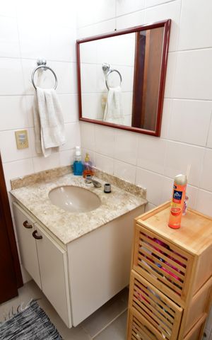 Casa à venda com 183m², 3 quartos e 3 vagasBanheiro Social
