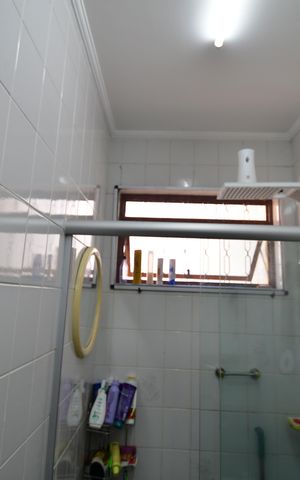 Casa à venda com 183m², 3 quartos e 3 vagasBanheiro Suíte
